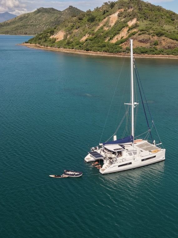 VOILÀ at anchor